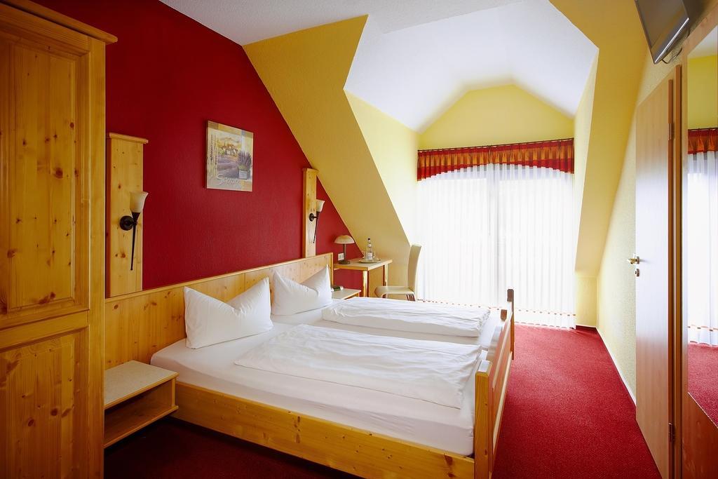 Landhotel Lembergblick Feilbingert Exteriér fotografie