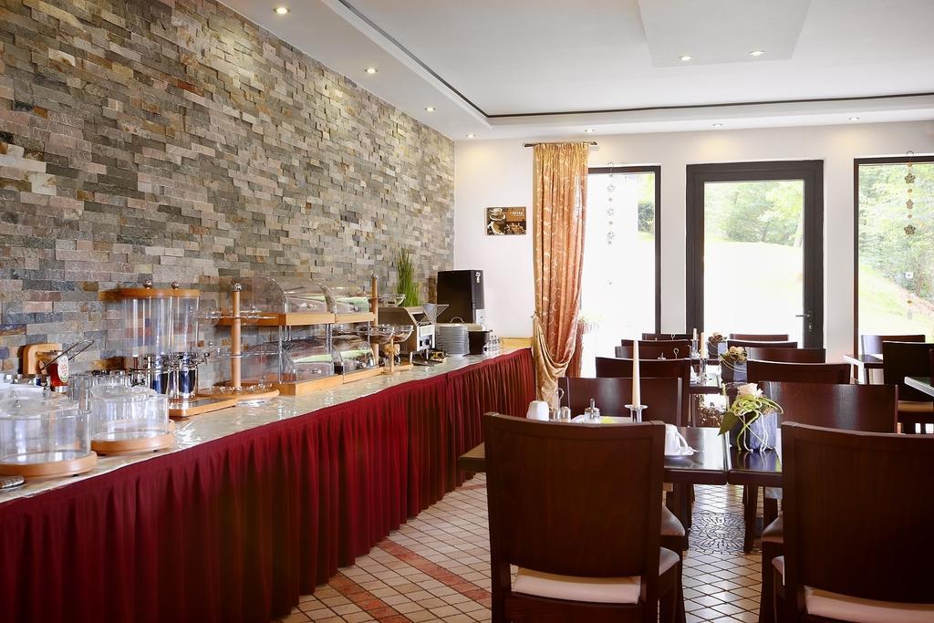 Landhotel Lembergblick Feilbingert Exteriér fotografie